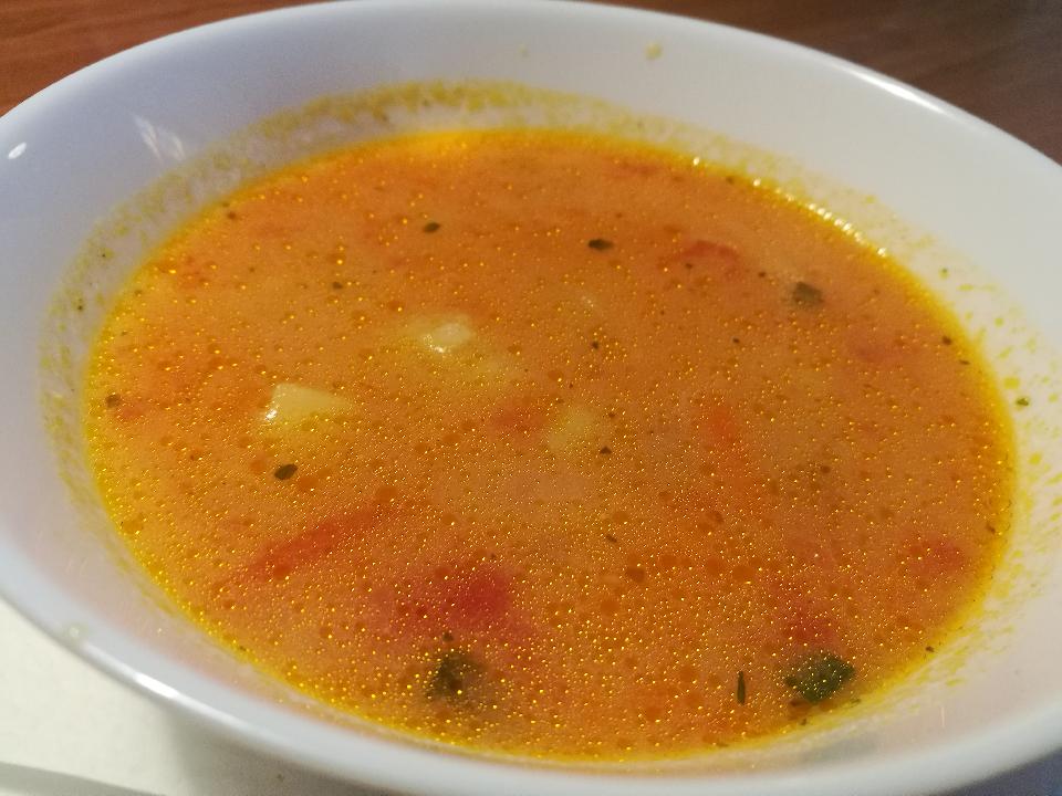 pomidorine-sriuba