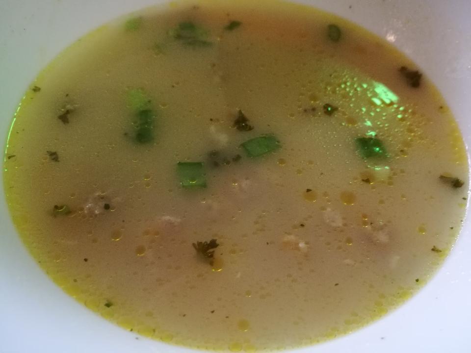 Frikadelių sriuba